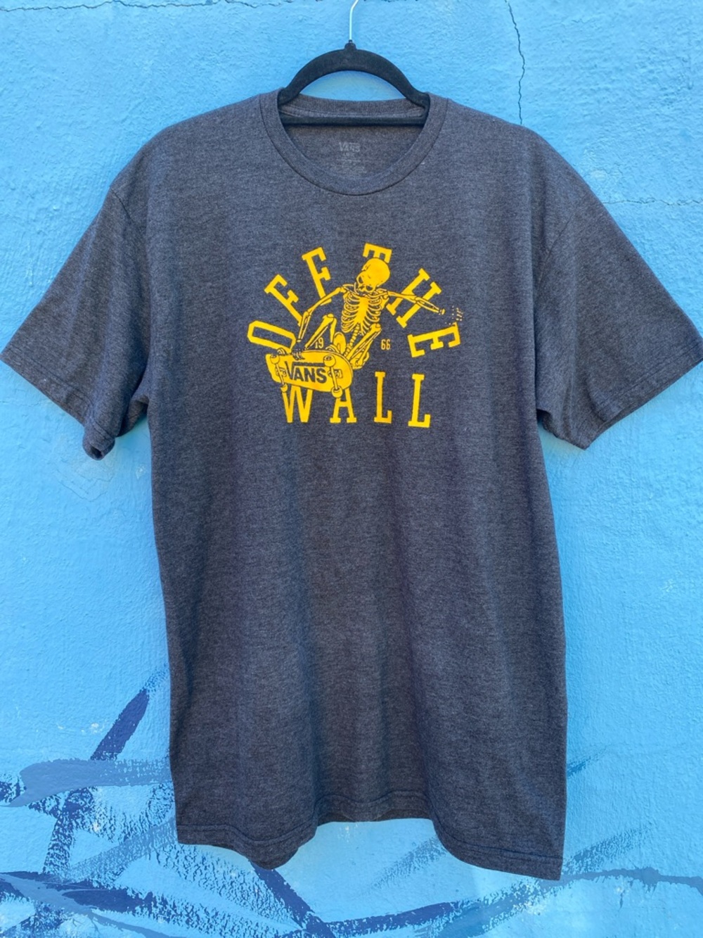 Vans off the wall skater tee, skeleton riding skateboard, large